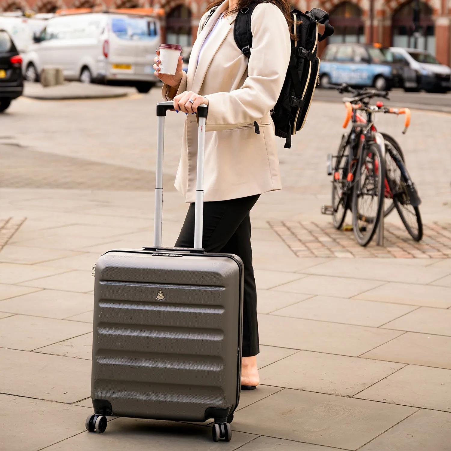 Aerolite 56x45x25cm Easyjet Large Cabin, British Airways, Jet2 Maximum Allowance 8 Wheel Ultra Light 8 Wheels Suitcase