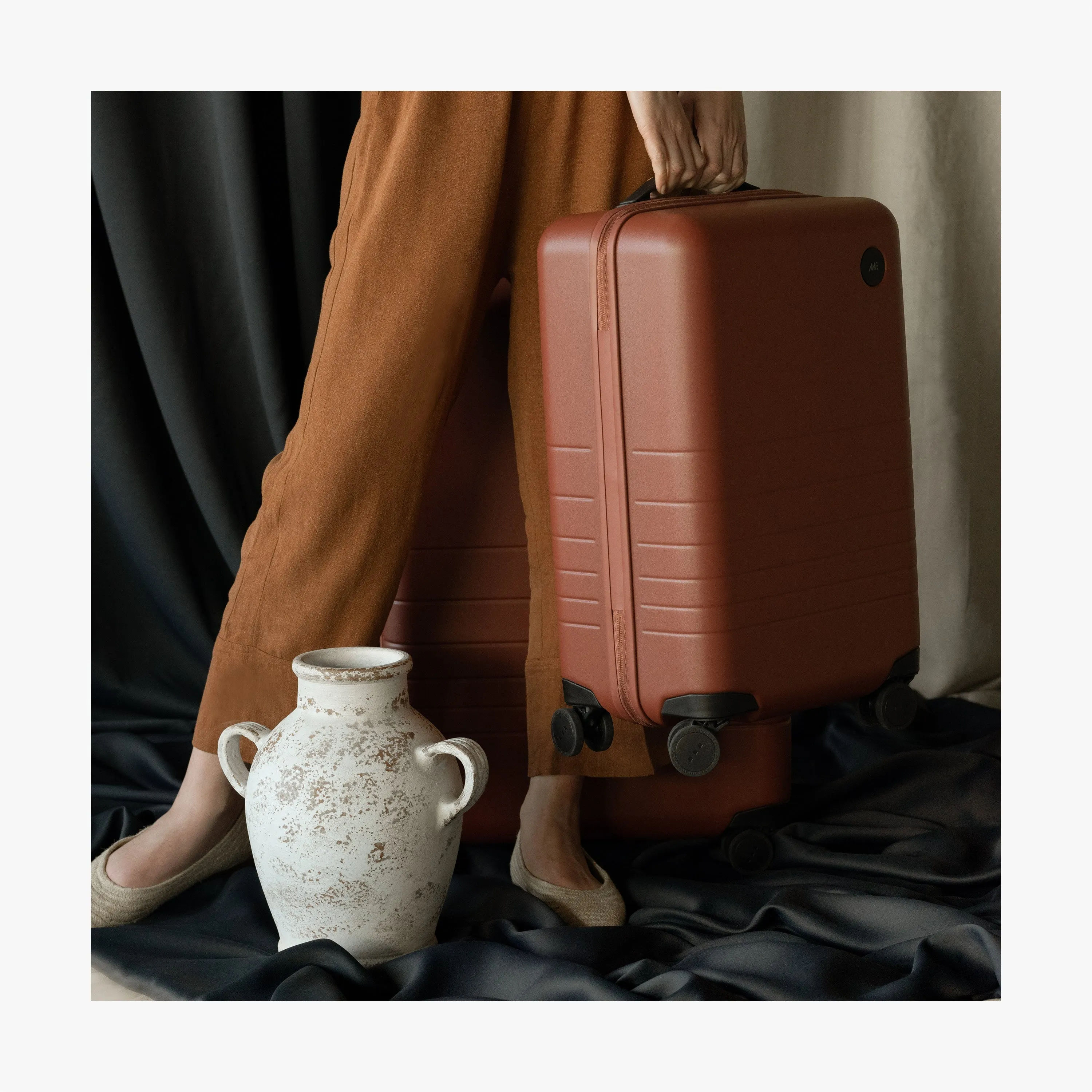 Check-In Medium
