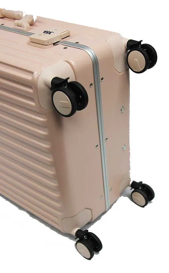 Contemporary Polycarbonate Aluminium Frame Luggage with 8 Spinner Wheels Safe Skies TSA Lock
