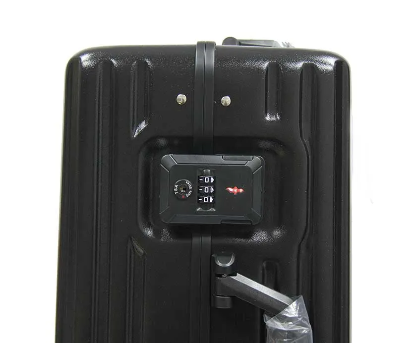 Contemporary Polycarbonate Aluminium Frame Luggage with 8 Spinner Wheels Safe Skies TSA Lock