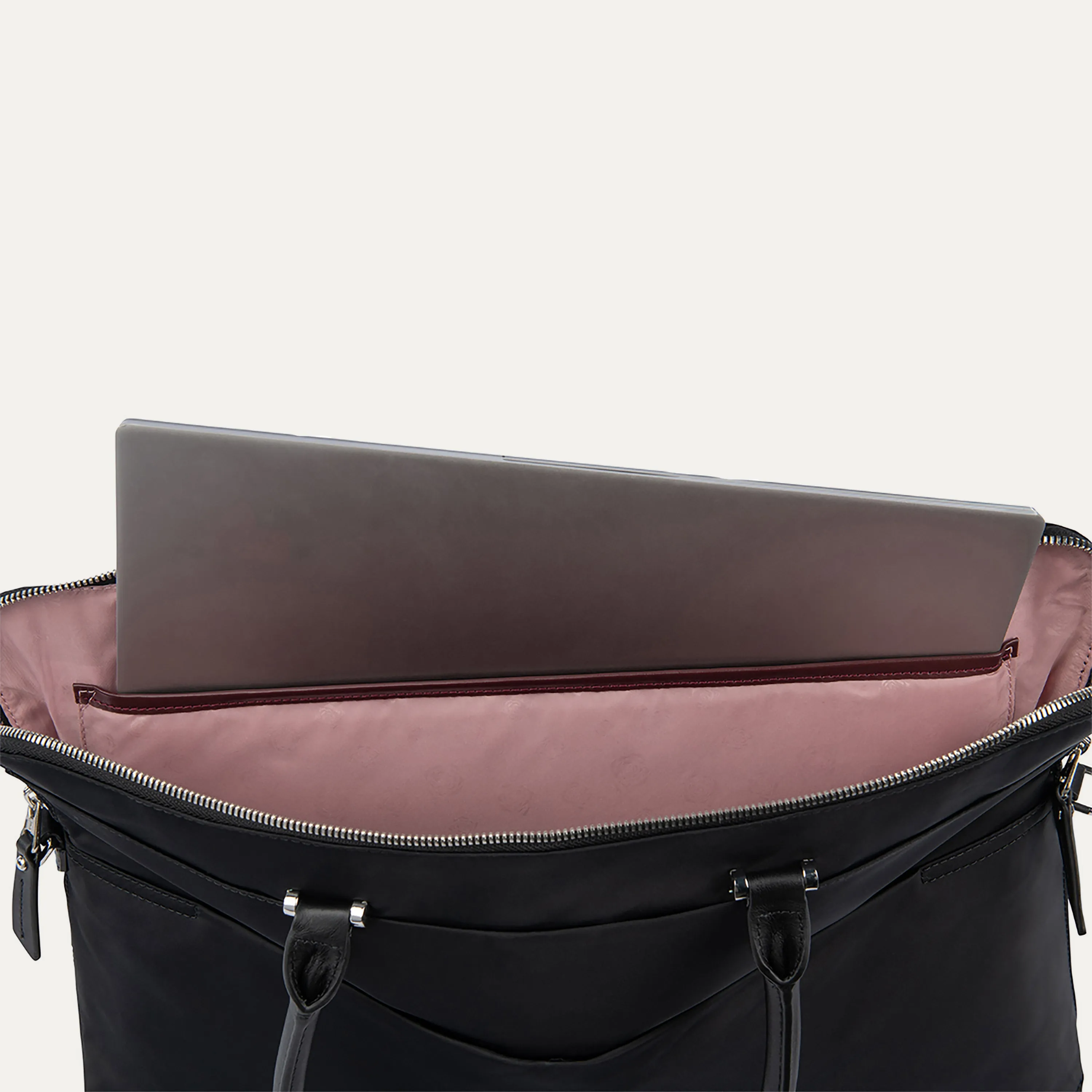 Crew™ Executive Choice™ 3 Women's Tote