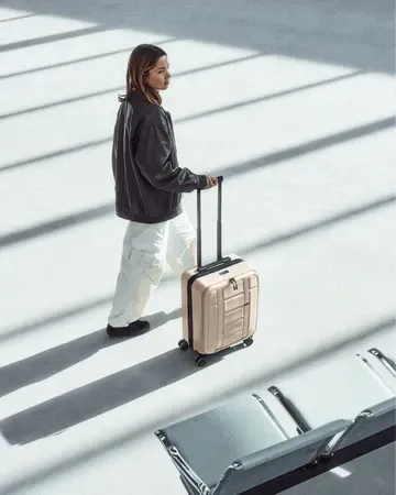 Db Ramverk Front-Access Carry-On Luggage