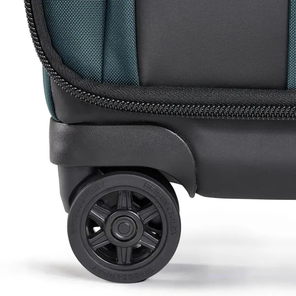 Domestic Carry On Expandable Spinner - ZXU122SPX