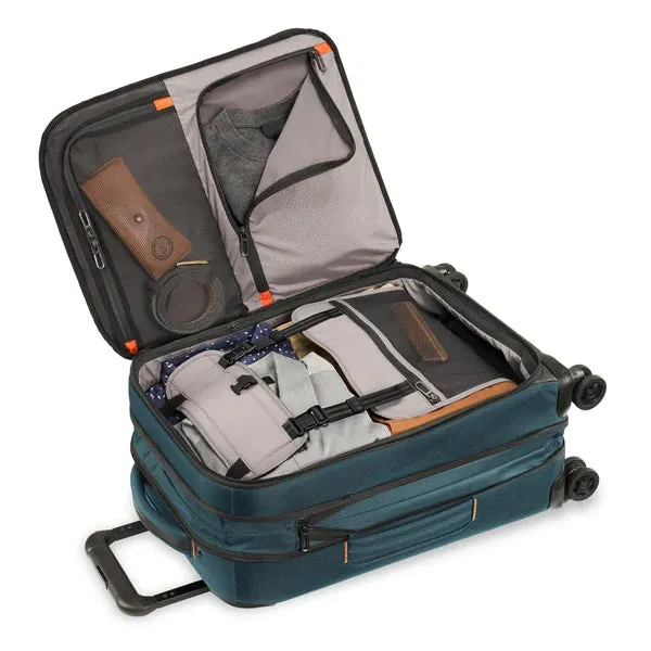 Domestic Carry On Expandable Spinner - ZXU122SPX