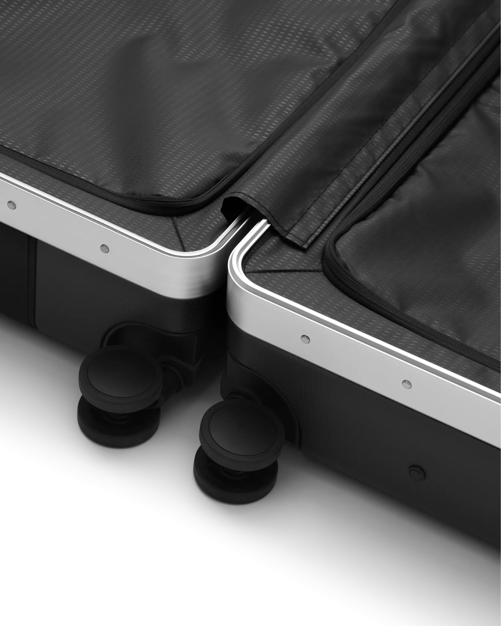 Getaway Pro Luggage Bundle
