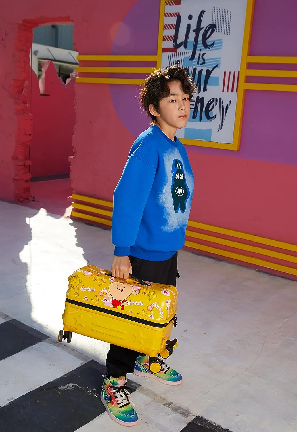 Ginza Travel Hardshell Ride-on Kids Suitcase