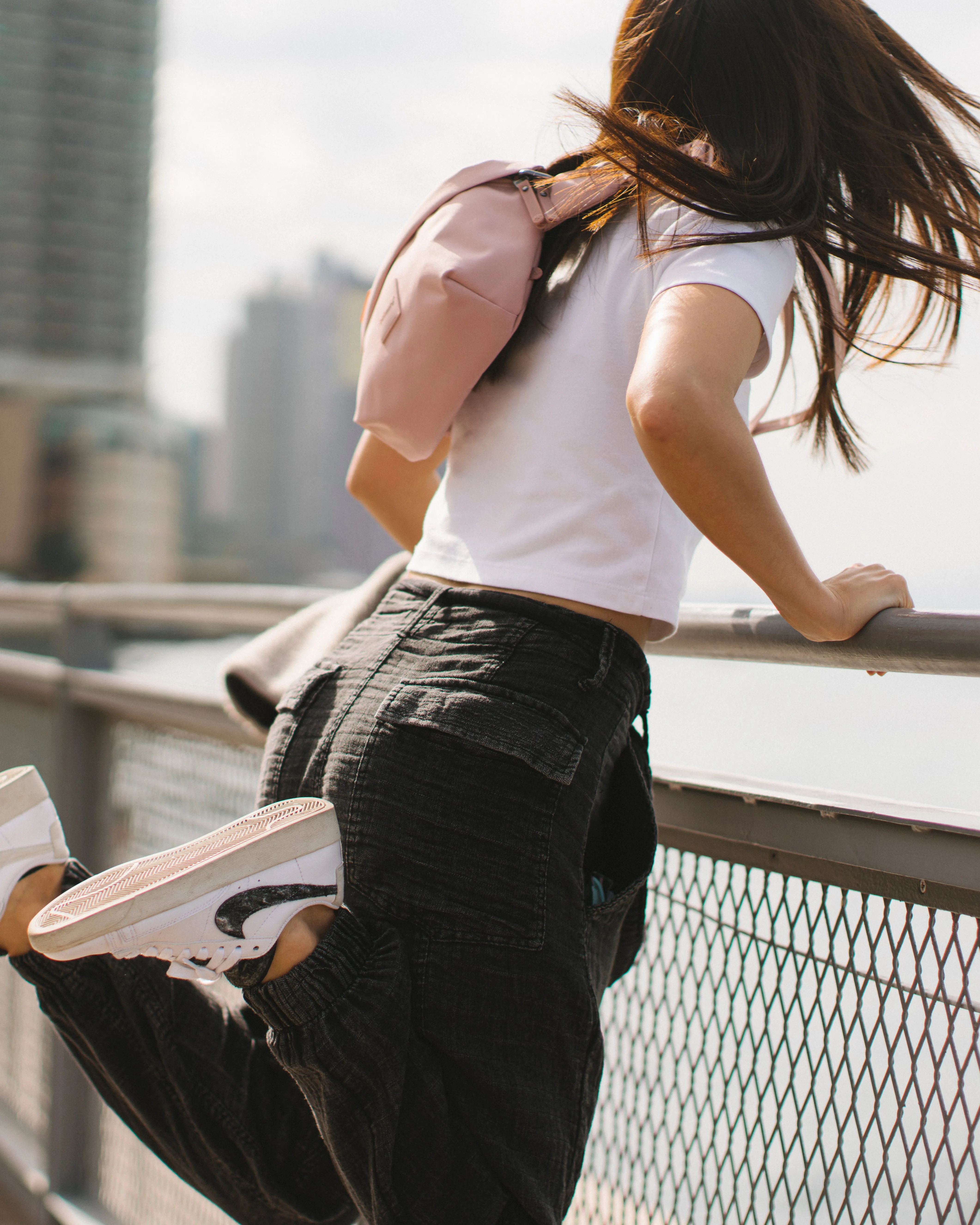 Pacsafe GO Anti-Theft Sling Pack