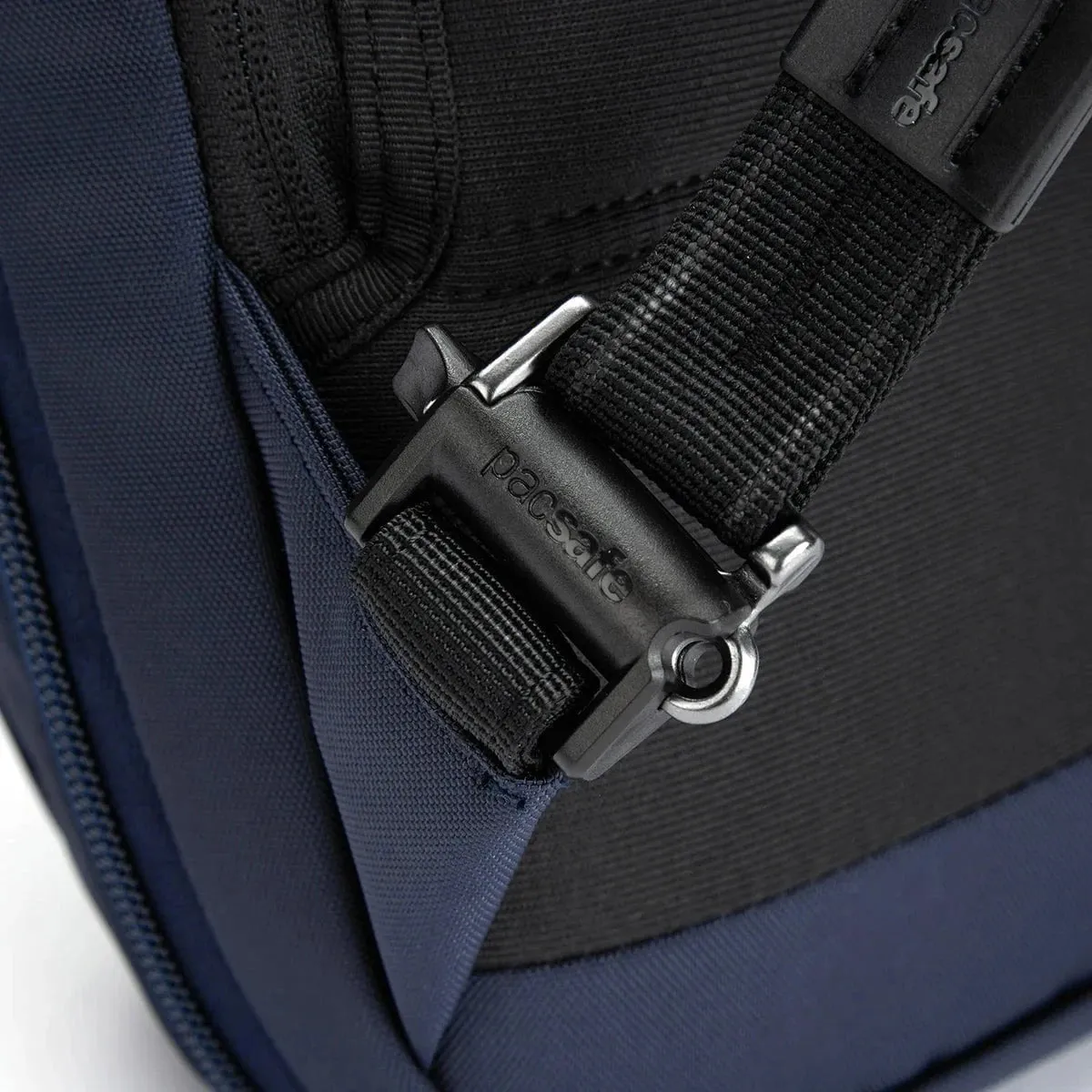 Pacsafe Metrosafe X Anti-Theft 16-Inch Commuter Backpack