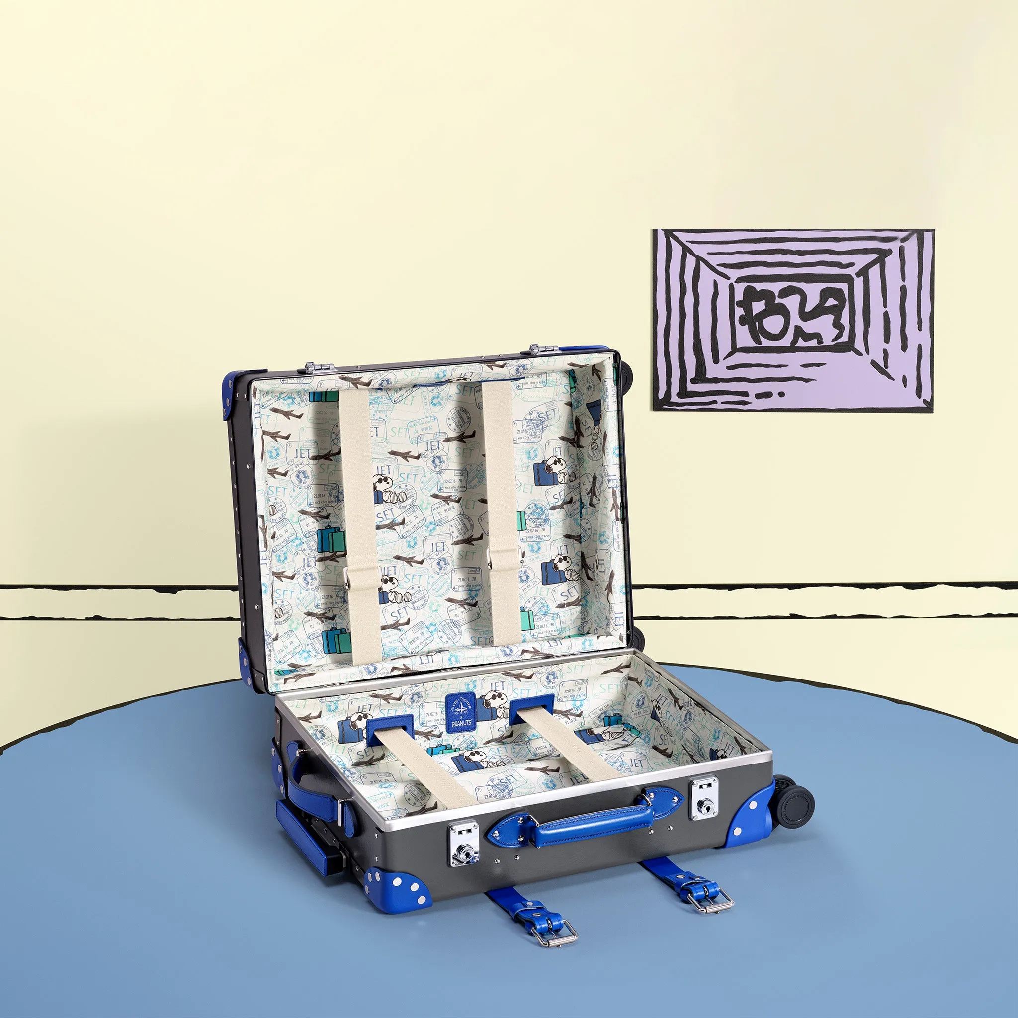 PEANUTS · Carry-On - 4 Wheels | Charcoal/Cobalt/Chrome