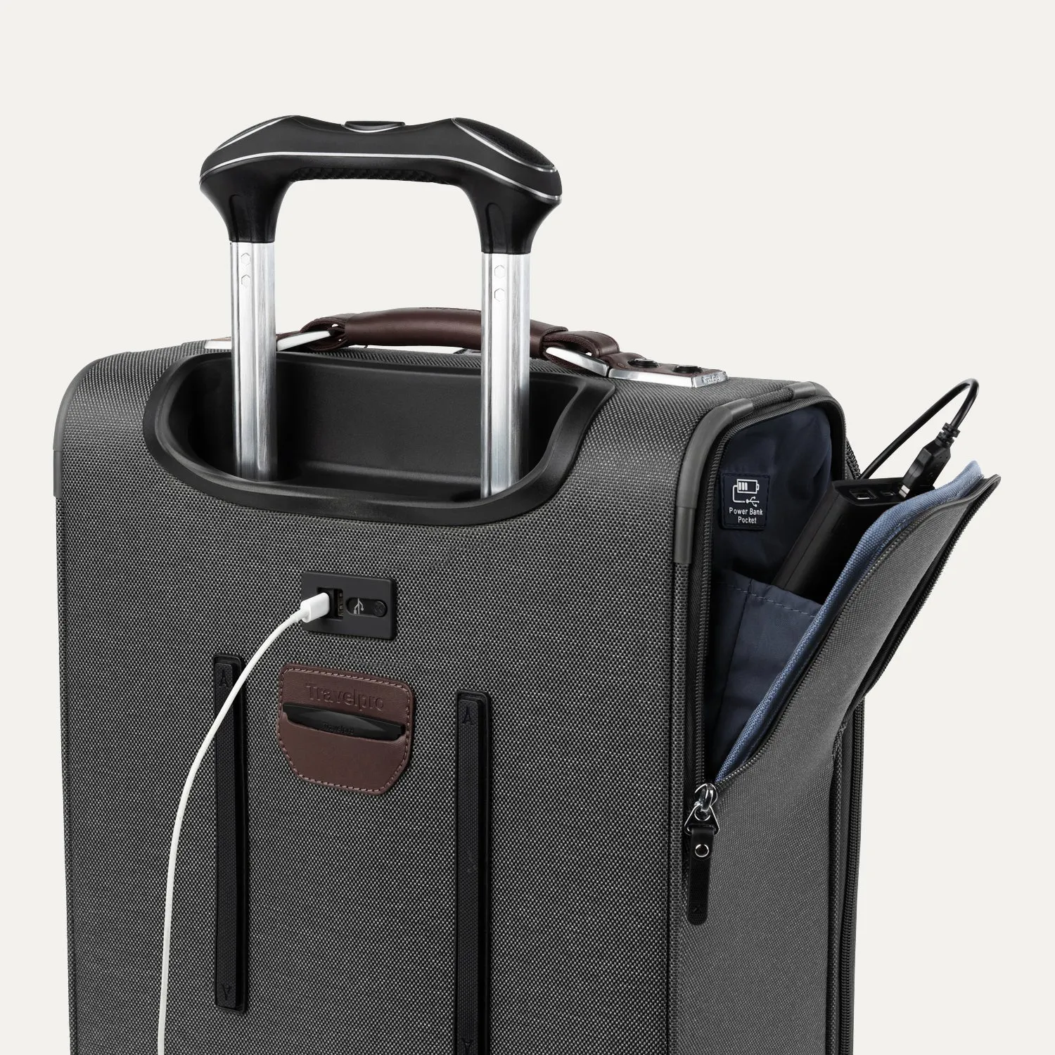 Platinum® Elite Carry-On / Medium Check-In Spinner Set