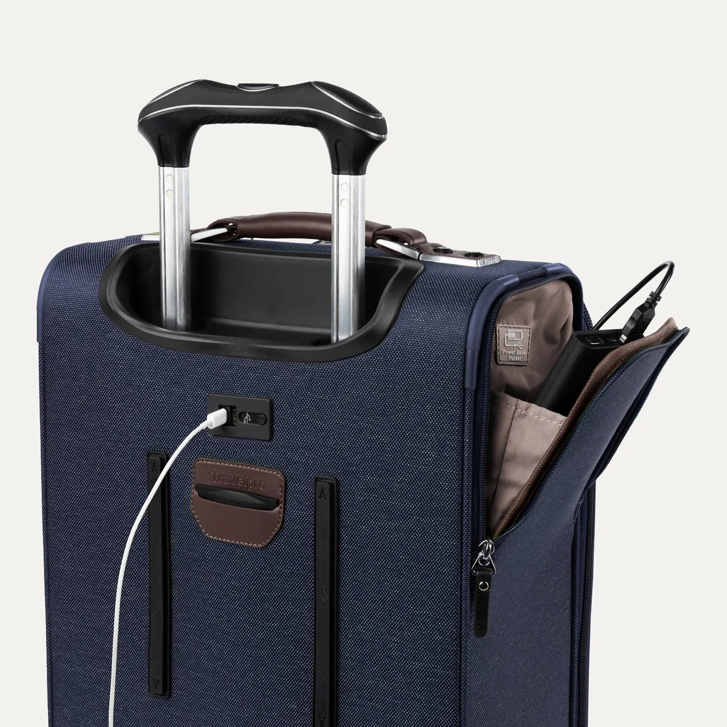 Platinum® Elite Carry-On / Medium Check-In Spinner Set