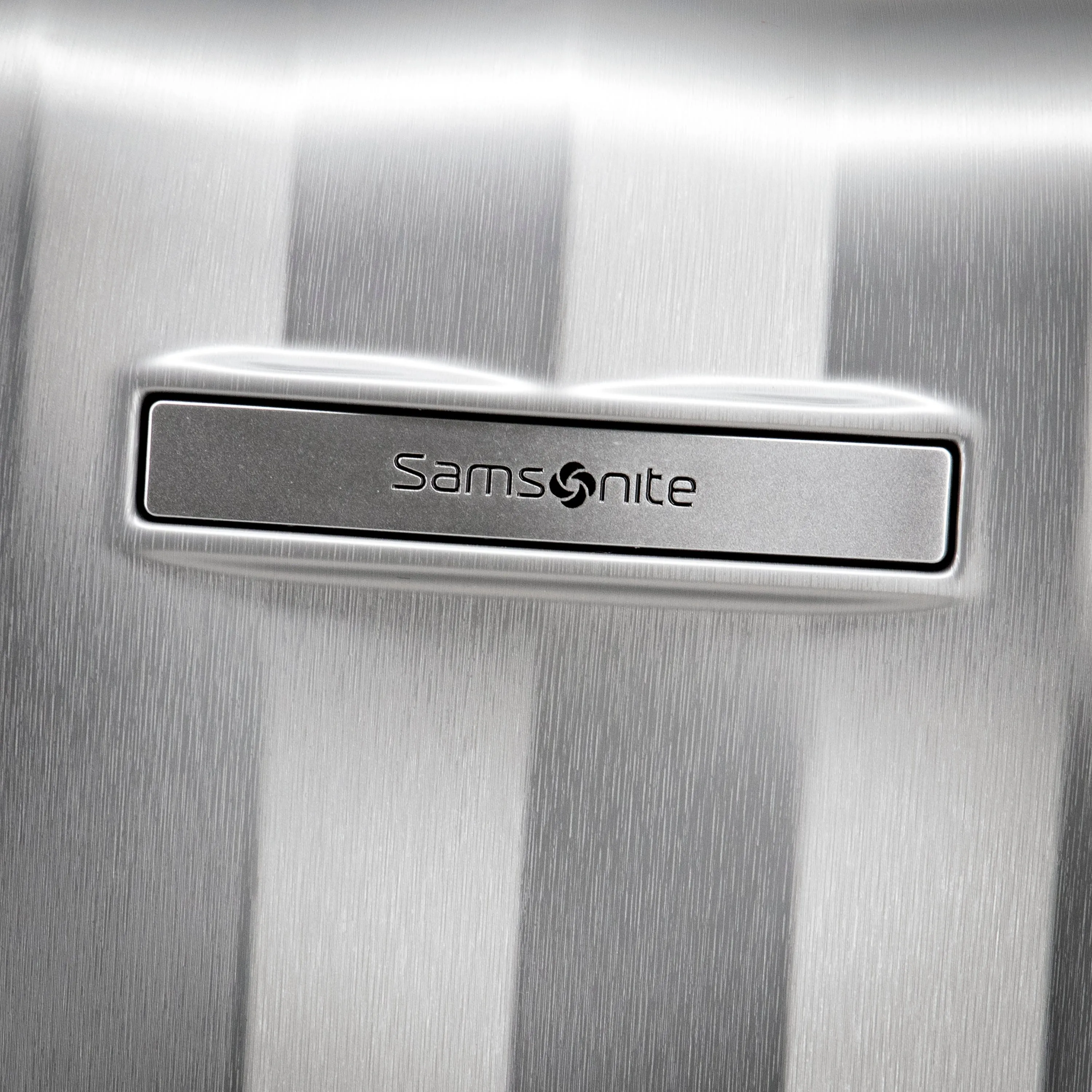 Samsonite Ziplite 6 Spinner Carry-On Luggage