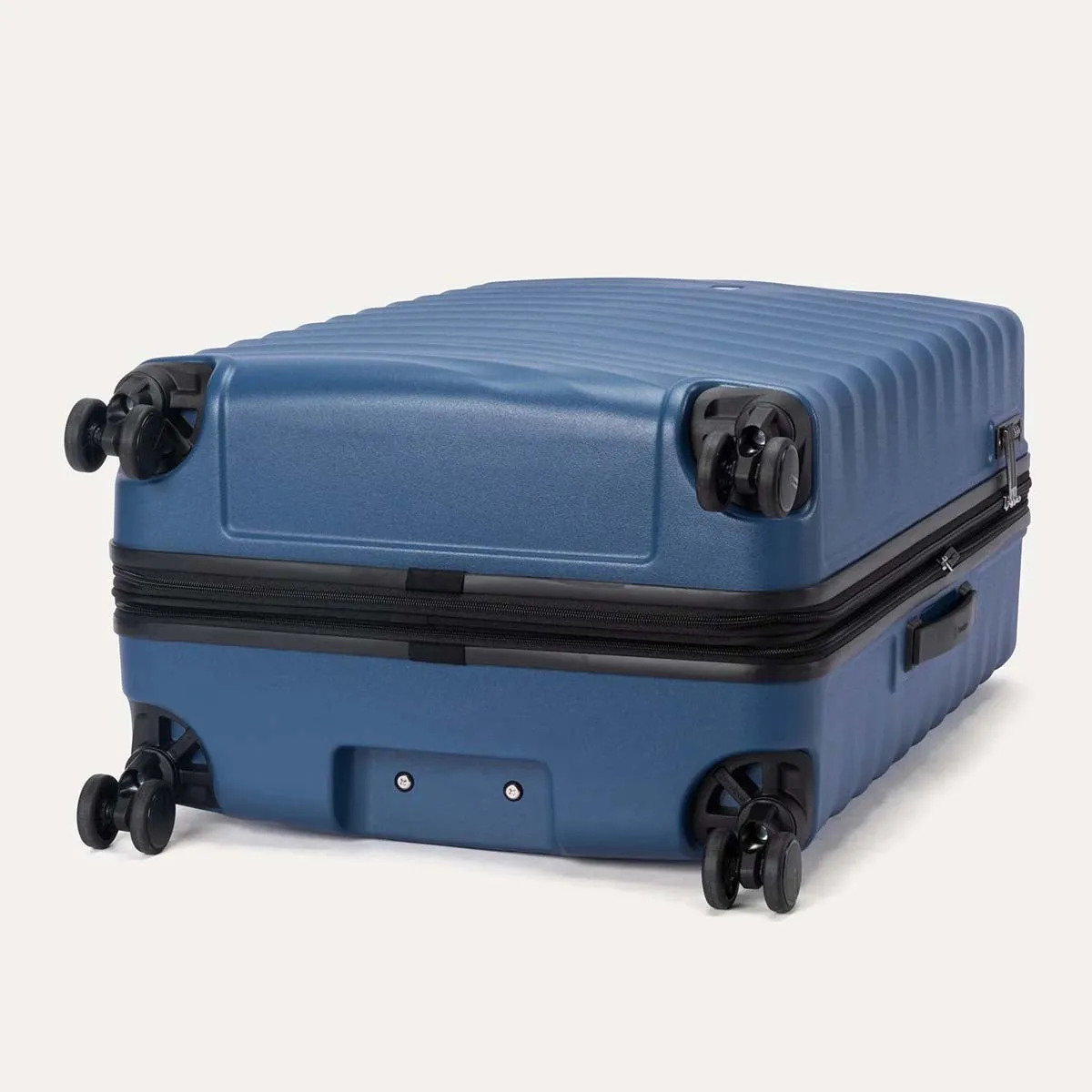 Travelpro Maxlite Air V2 Large Check-In Hardside Spinner