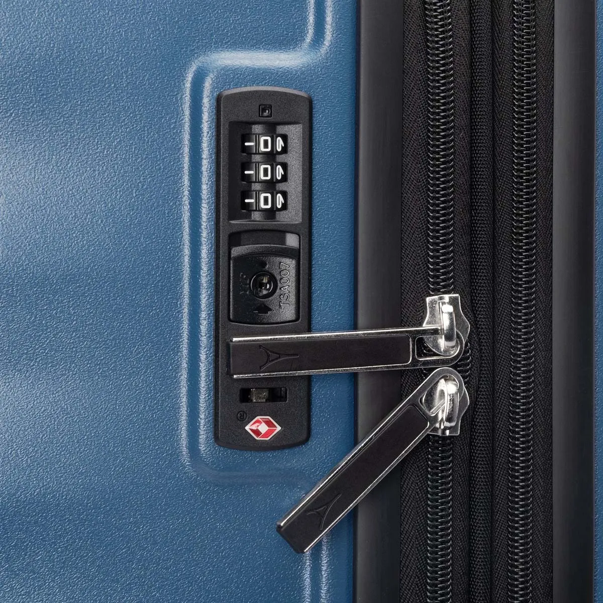 Travelpro Maxlite Air V2 Large Check-In Hardside Spinner